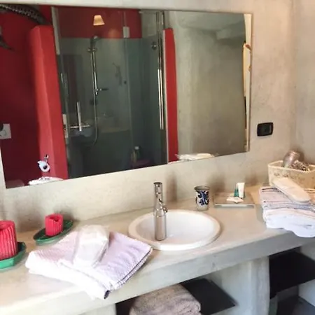 The Honeymoon Apartment